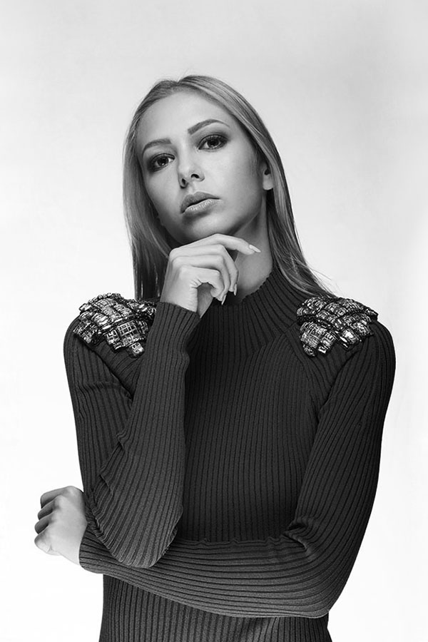 Virginia, Modella Alpi Fashion